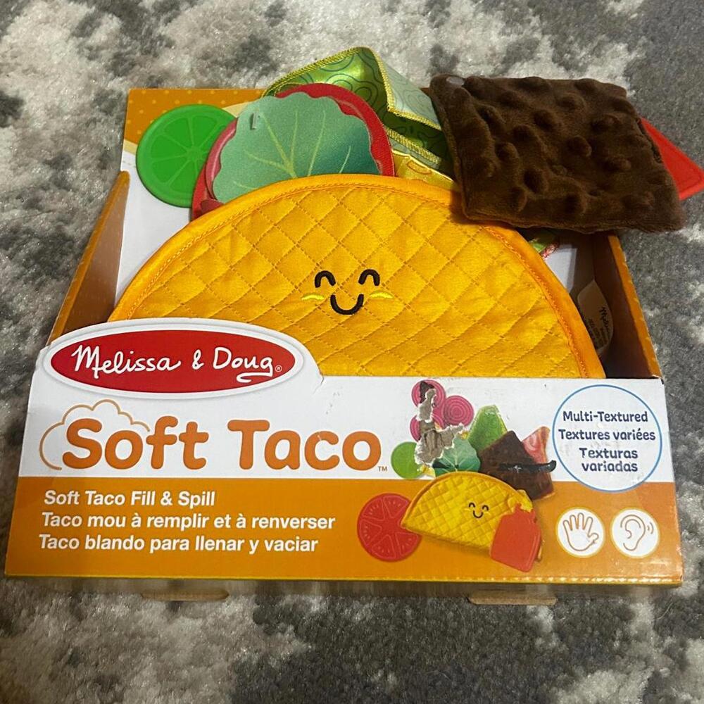 Melissa & Doug Soft Toco Fill & Spill Sensory Toy (NWT)